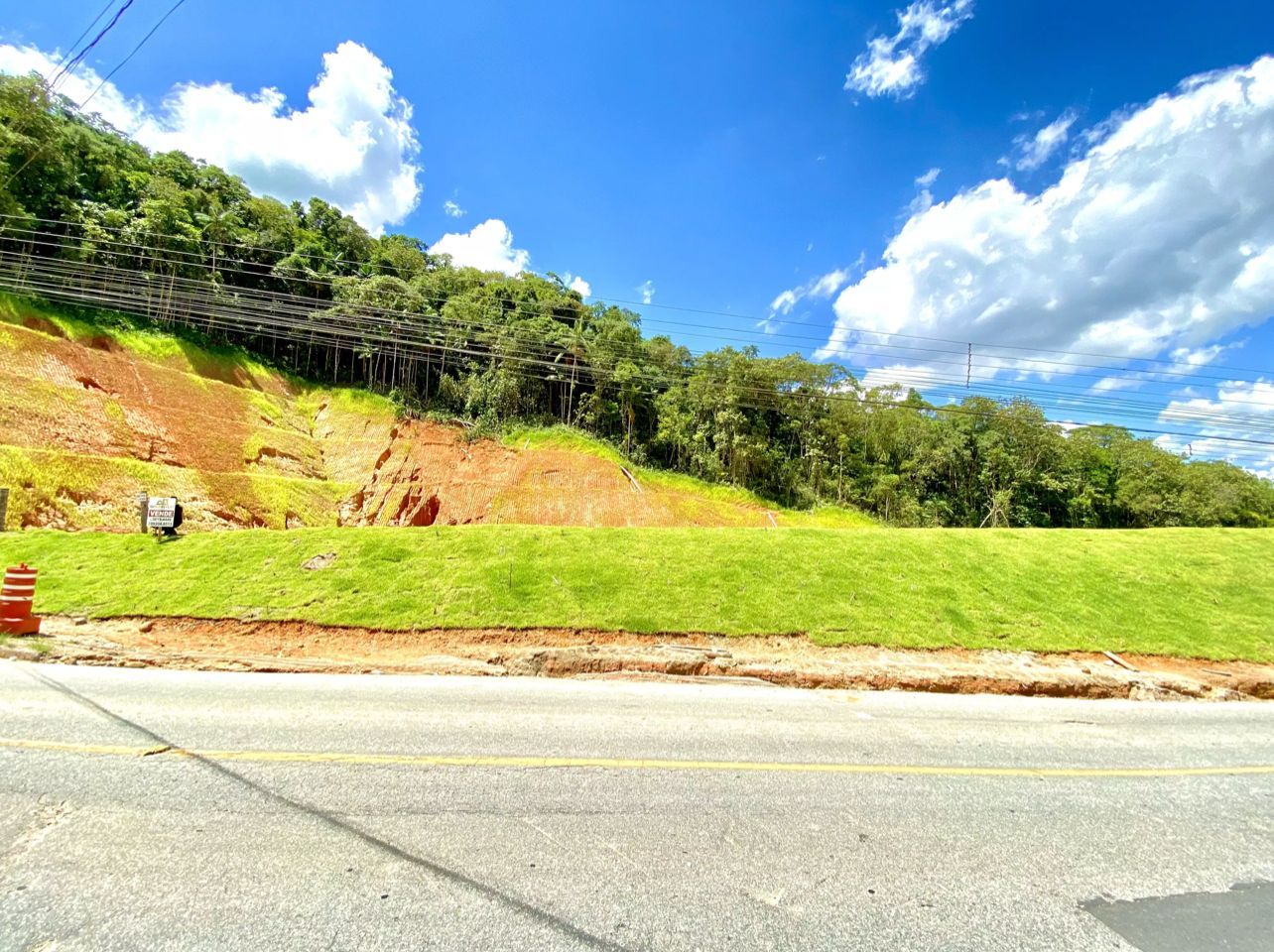 Terreno à venda no Bateas: 