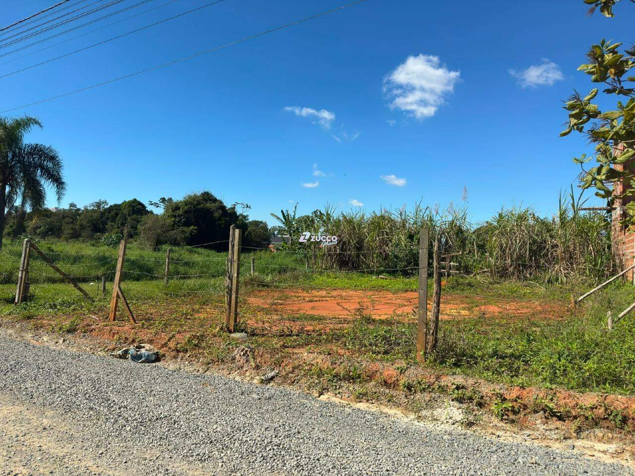 Terreno à venda no Itacolomi: 