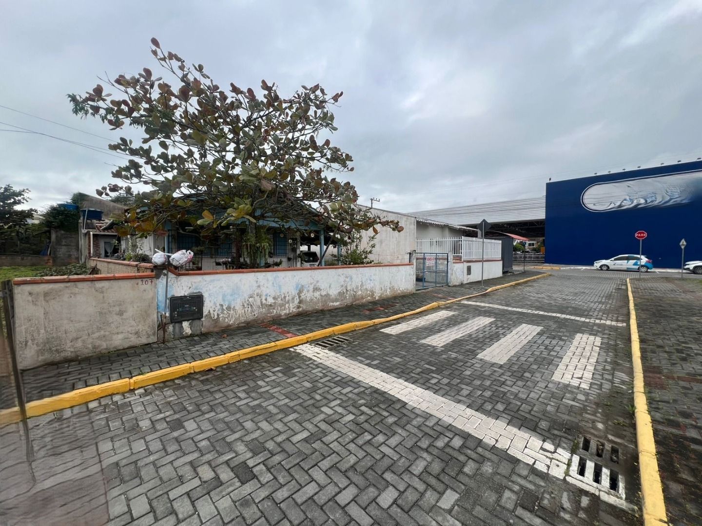 Terreno à venda no Itacolomi: 