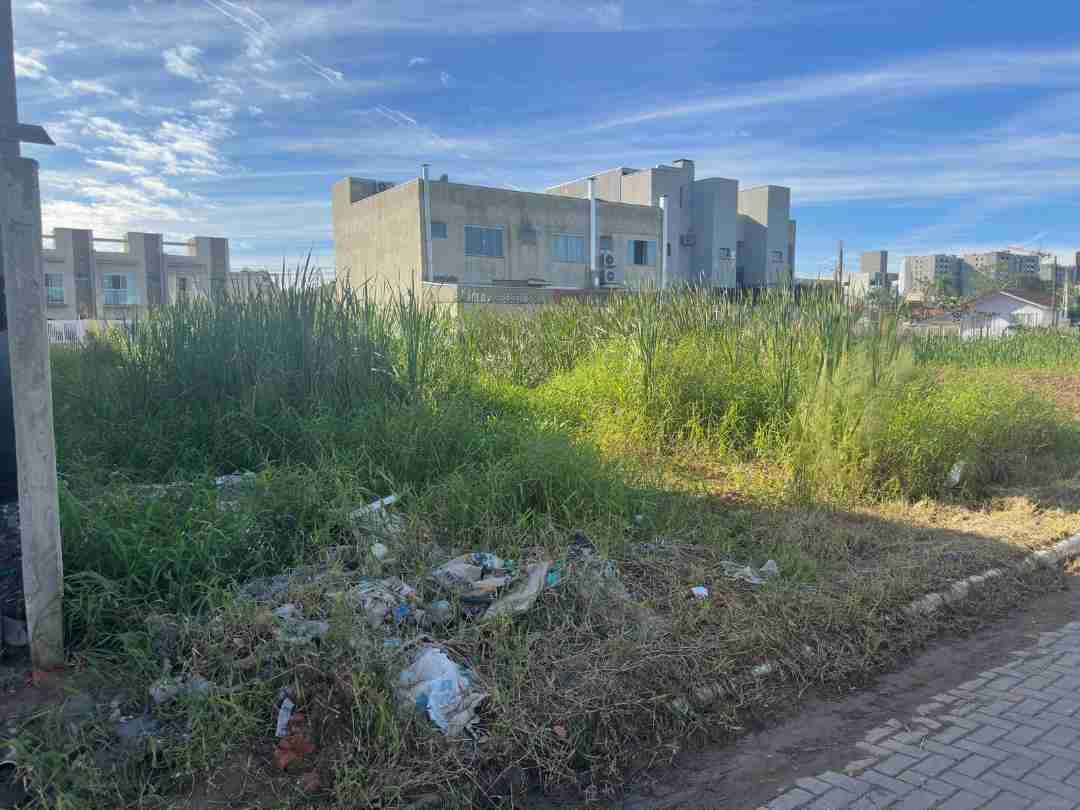 Terreno à venda no Itacolomi: 