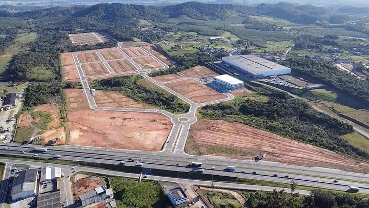 Terreno à venda no Nossa Senhora da Conceição: 