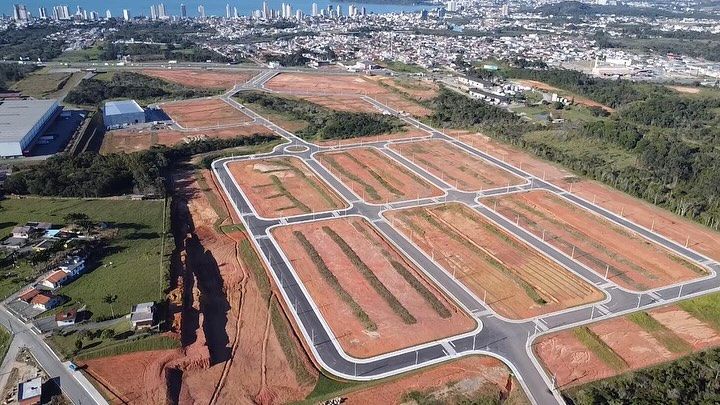 Terreno à venda no Nossa Senhora da Conceição: 