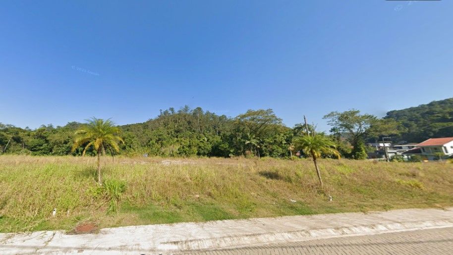 Terreno à venda no Bateas: 