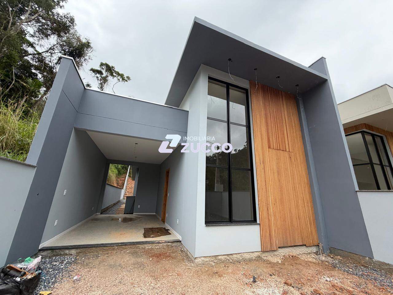 Casa à venda no Azambuja: 
