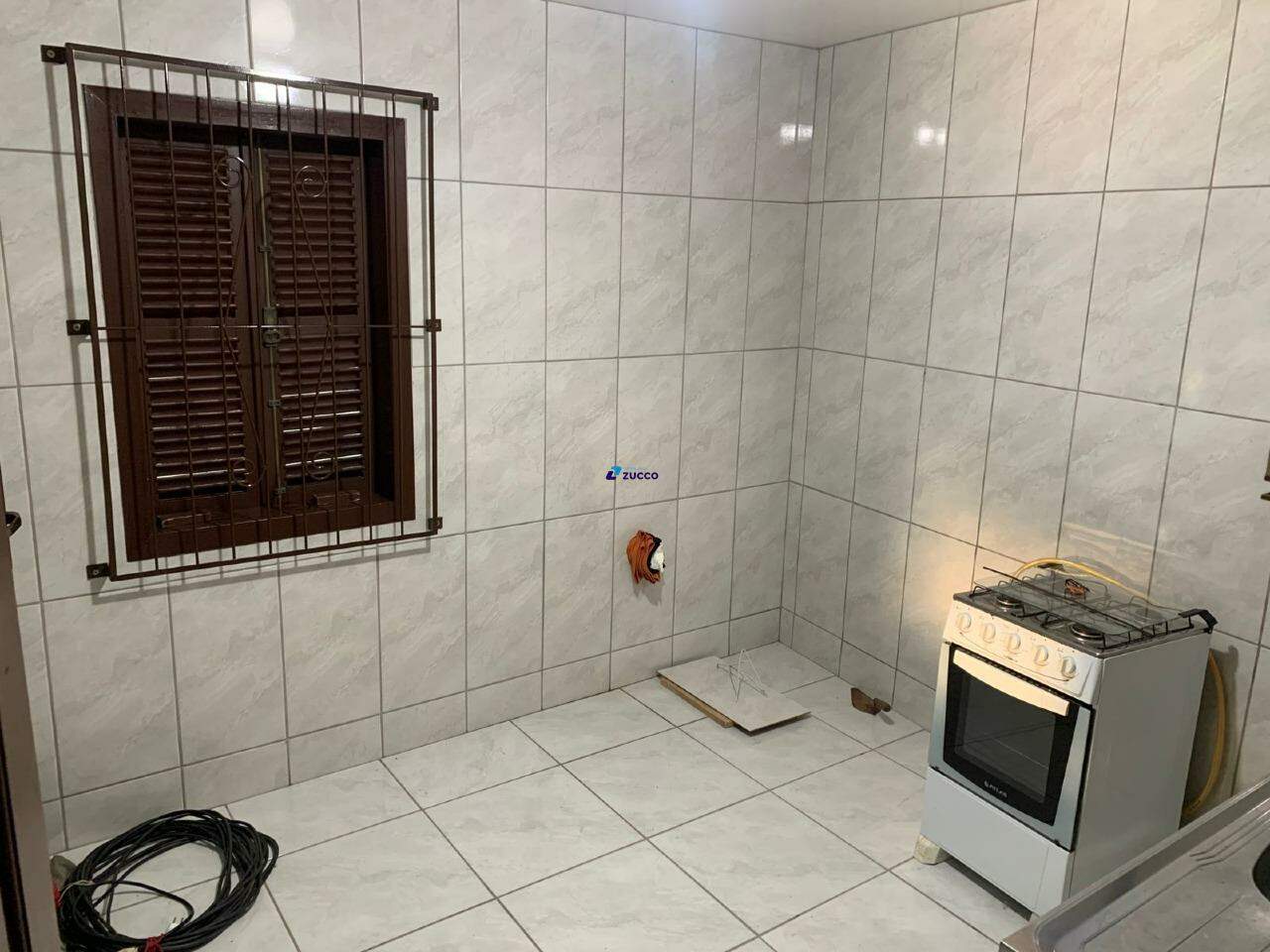 Casa à venda no Souza Cruz: 