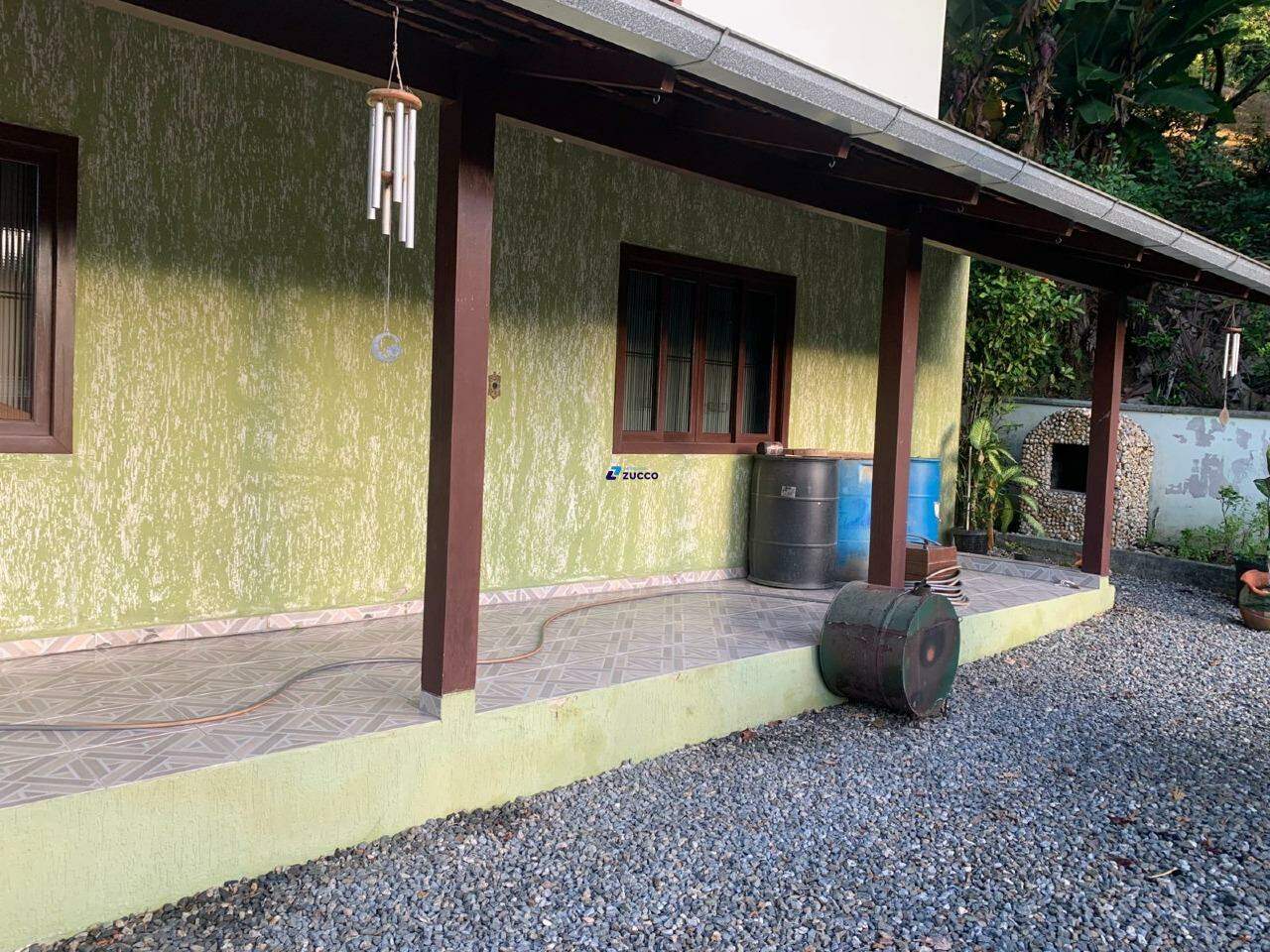 Casa à venda no Souza Cruz: 