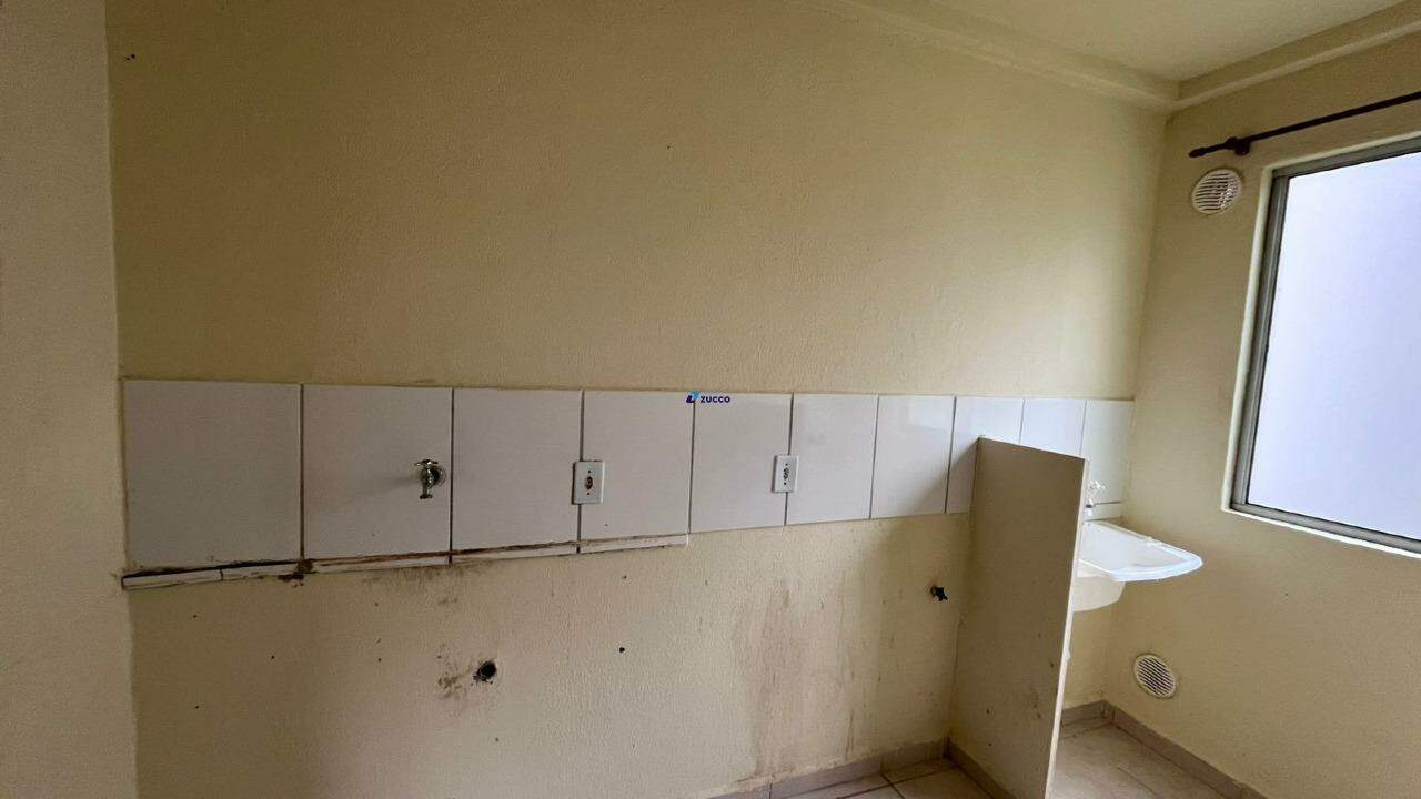 Apartamento para aluguel no Limeira Baixa: 