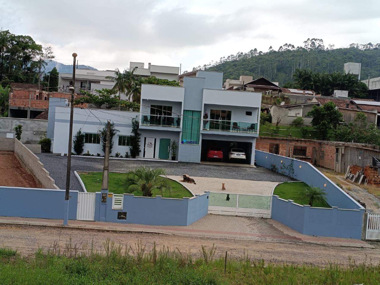 Casa à venda no Lageado Baixo: 