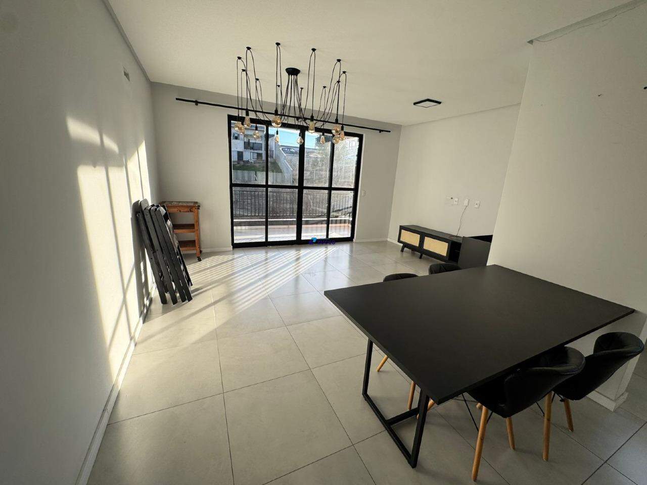 Apartamento para aluguel no Souza Cruz: 
