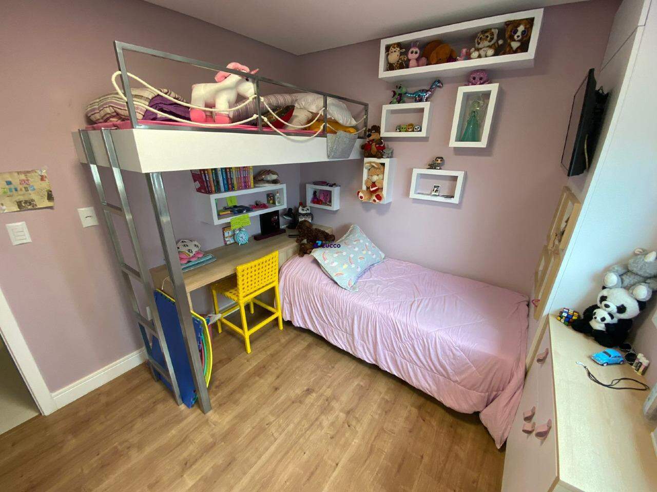 Apartamento à venda no Bairro Itacolomi: 