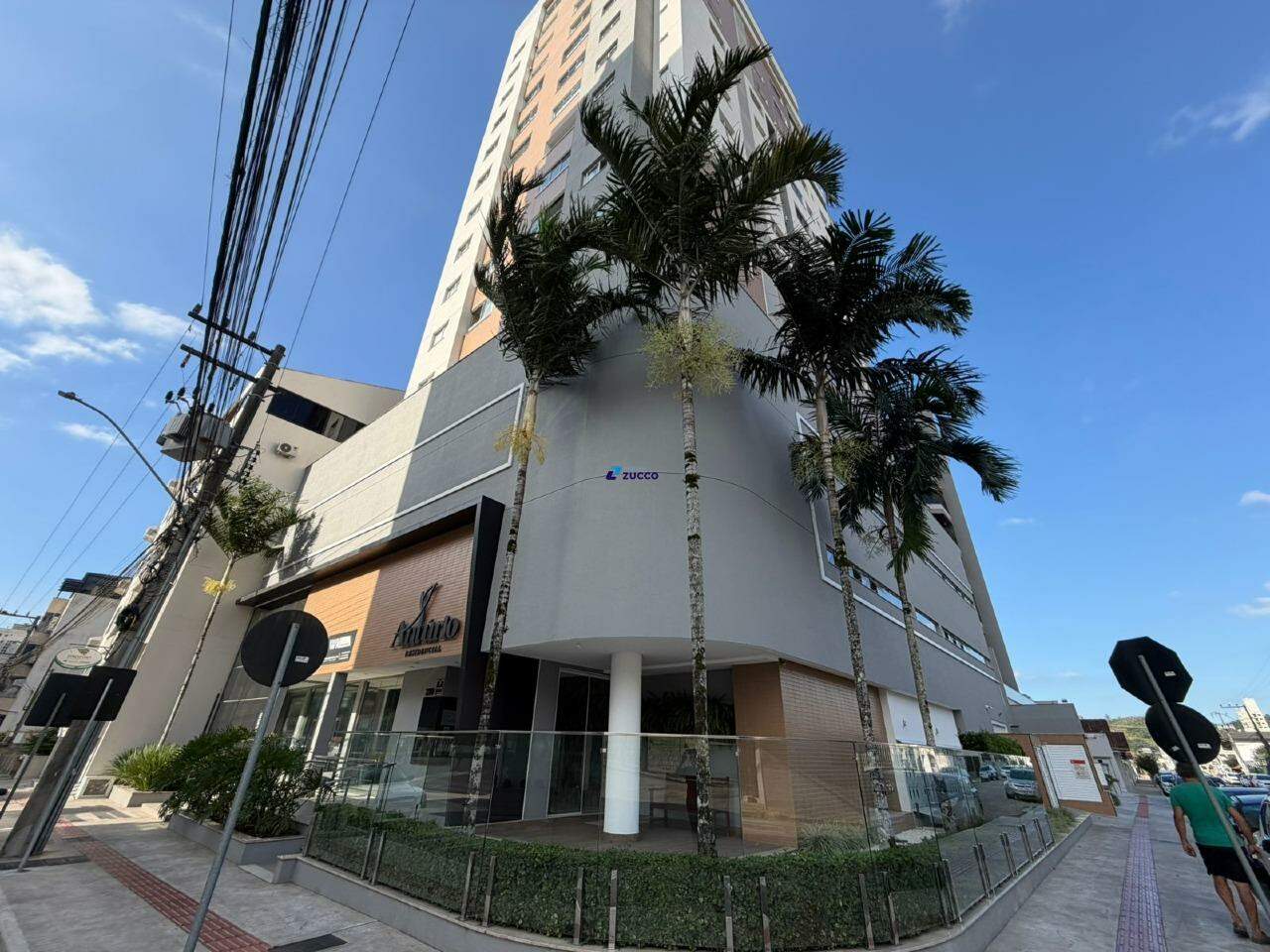 Apartamento à venda no Centro: Fachada