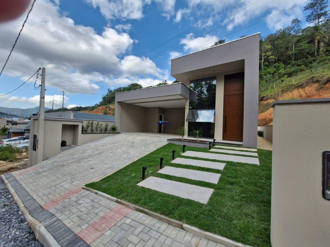 Casa à venda no Centro: 