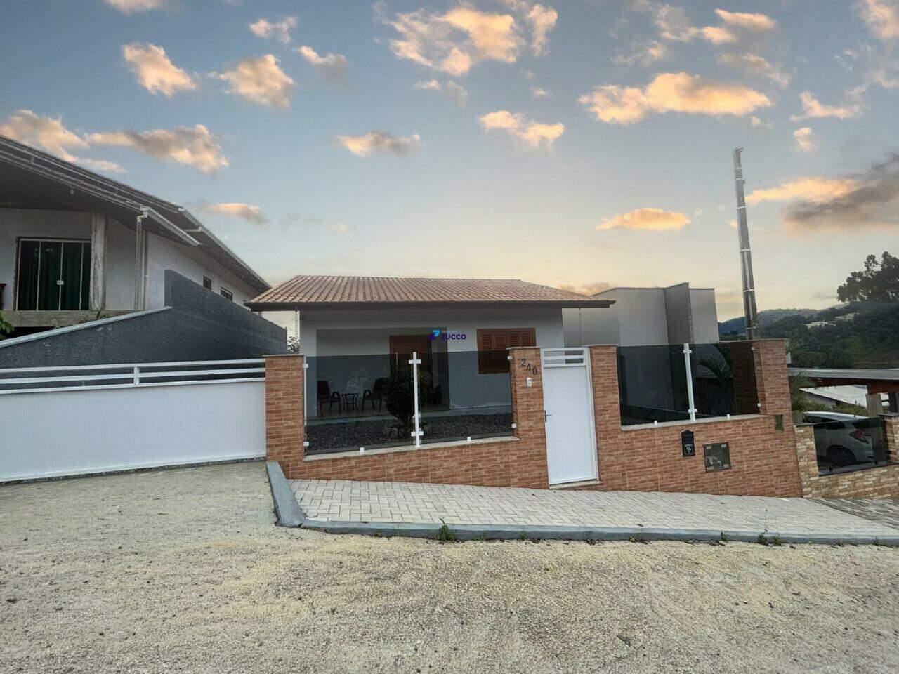 Casa à venda no Dom Joaquim: 