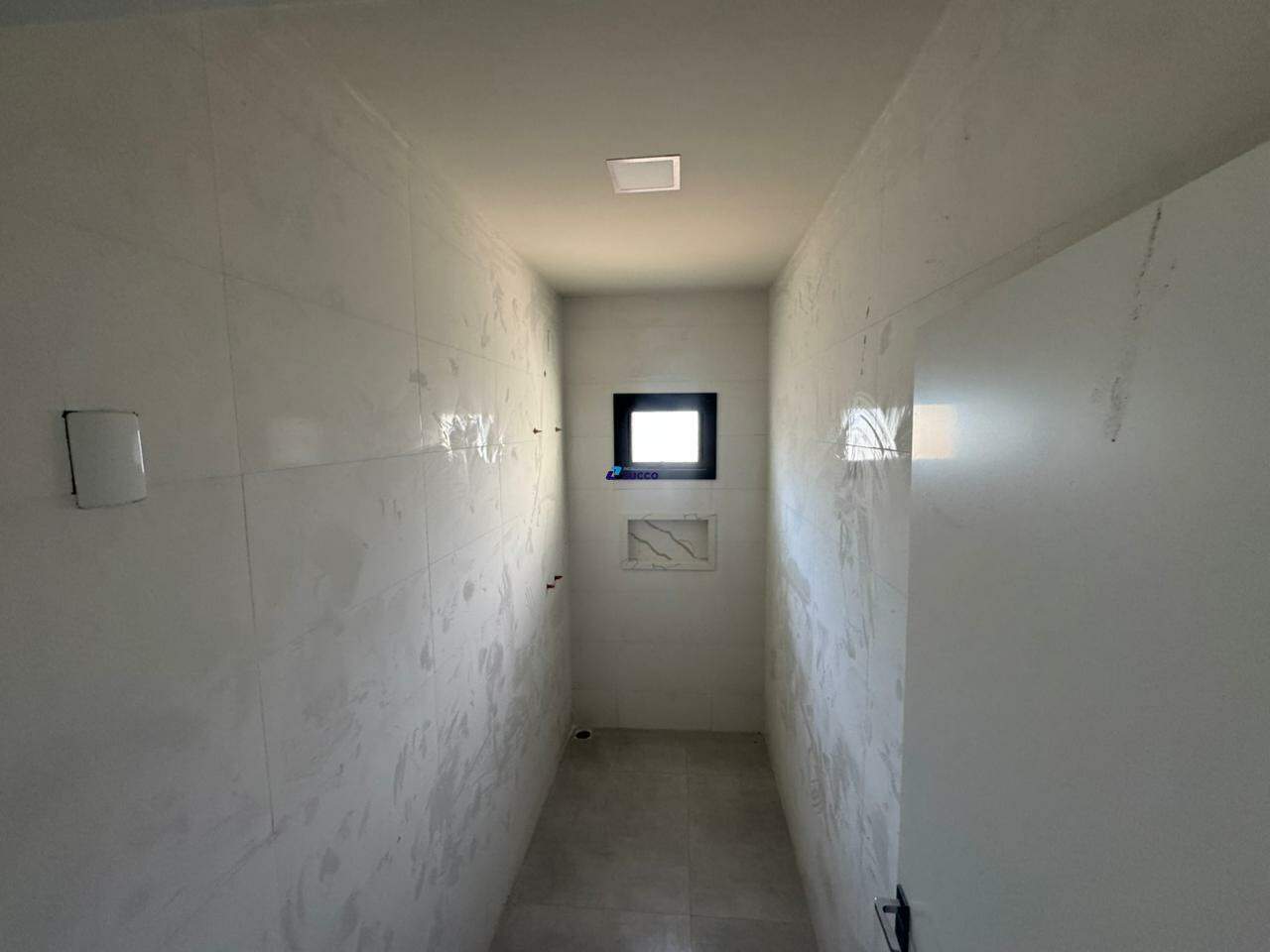Casa à venda no Bateas: 