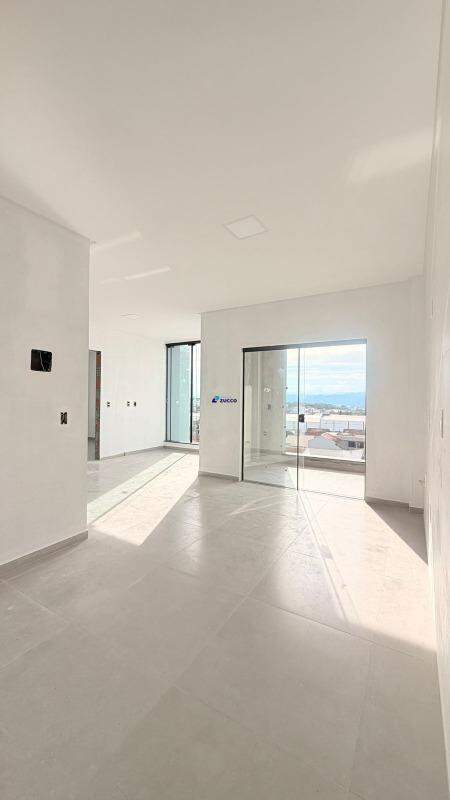 Apartamento à venda no Rio Branco: 