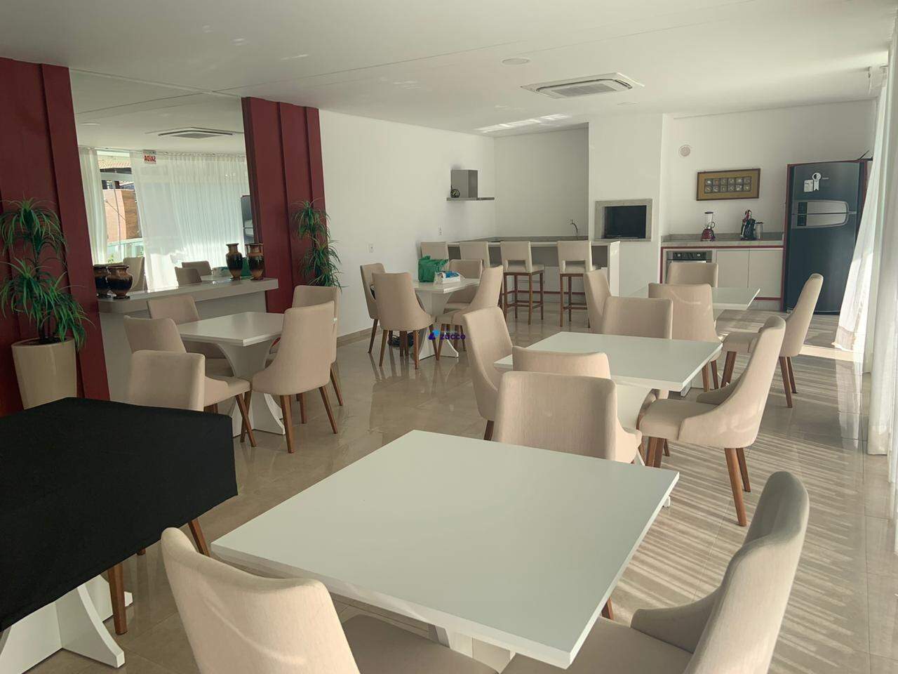 Apartamento à venda no Praia da Armação: 