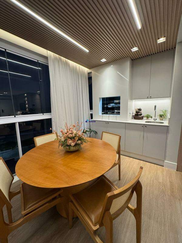 Apartamento à venda no Itacolomi: 