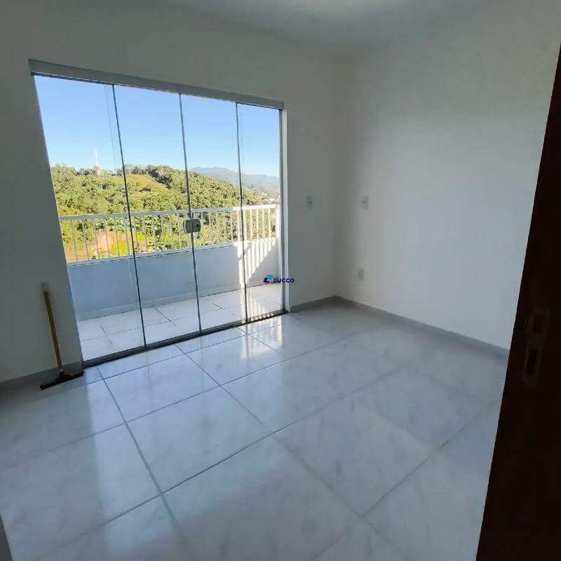 Casa à venda no Azambuja: 