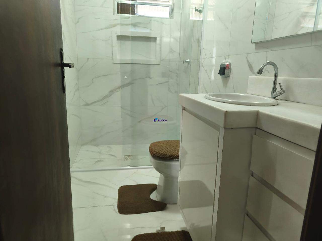 Apartamento à venda no Centro II: 