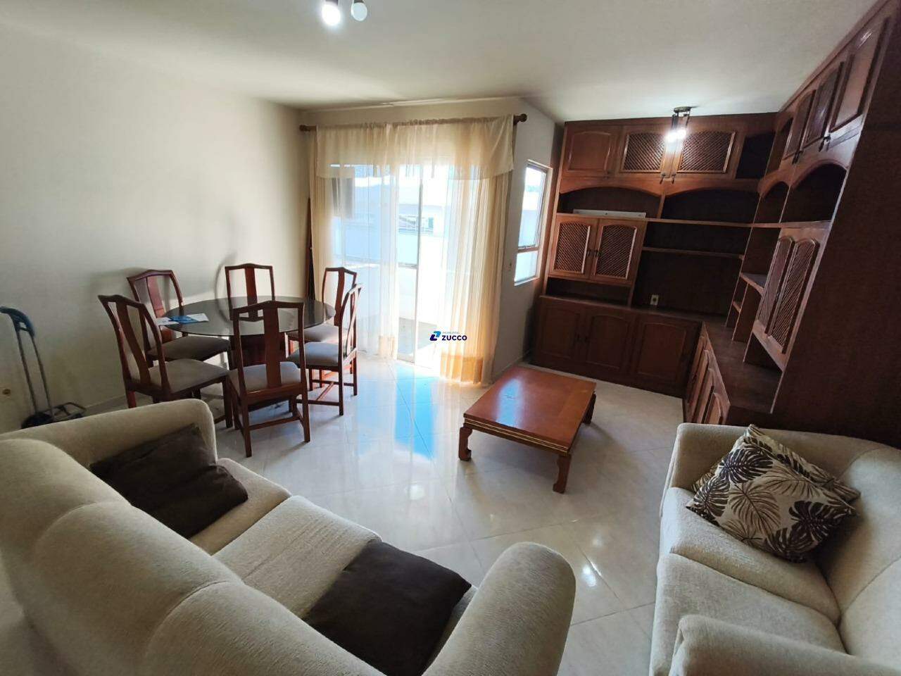 Apartamento à venda no Centro II: 