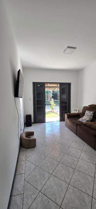 Casa à venda no Jardim Maluche: 