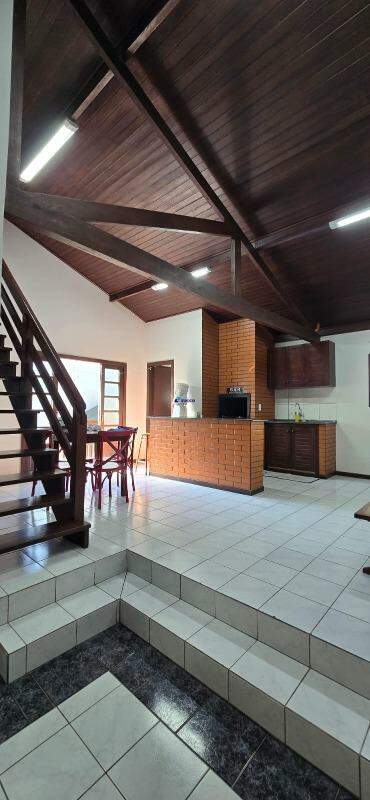 Casa à venda no Jardim Maluche: 