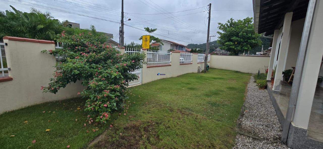 Casa à venda no São Pedro: 