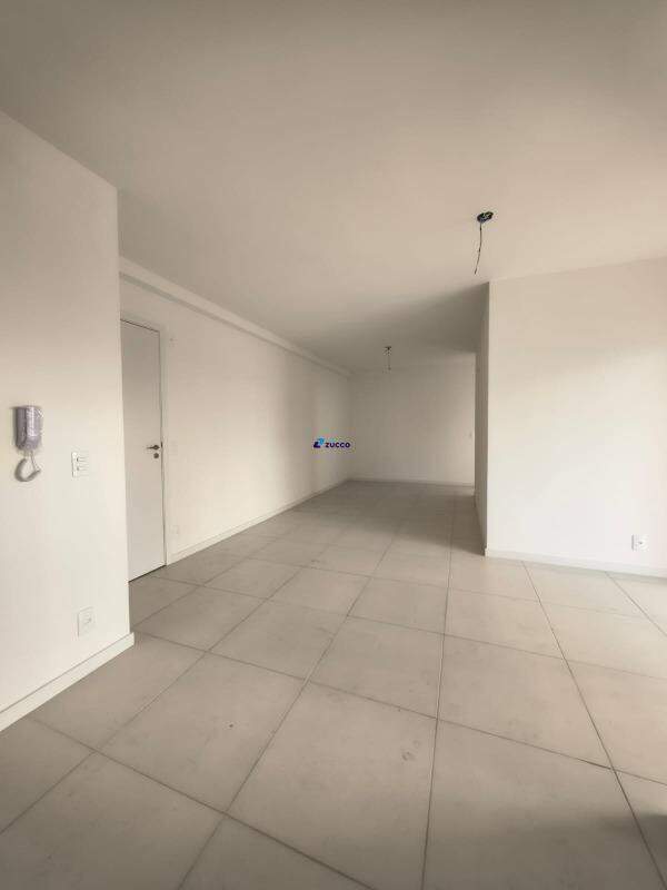 Apartamento à venda no Bairro Itacolomi: 