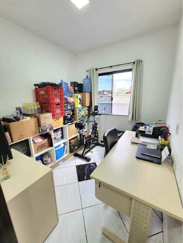 Casa à venda no Guabiruba: 