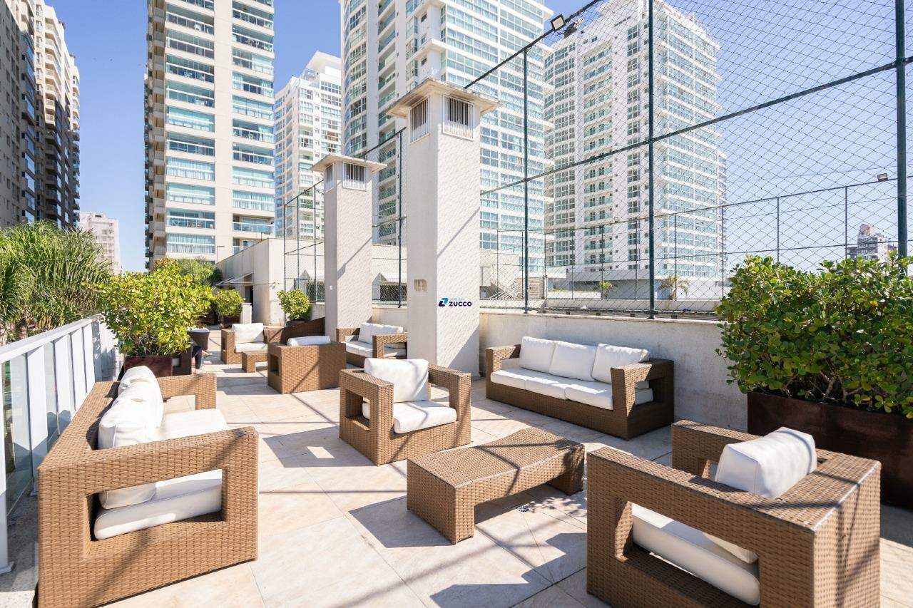 Apartamento à venda no Bairro Itacolomi: 