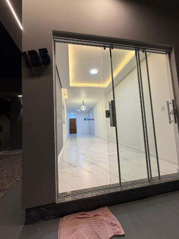 Casa à venda no Lageado Baixo: 