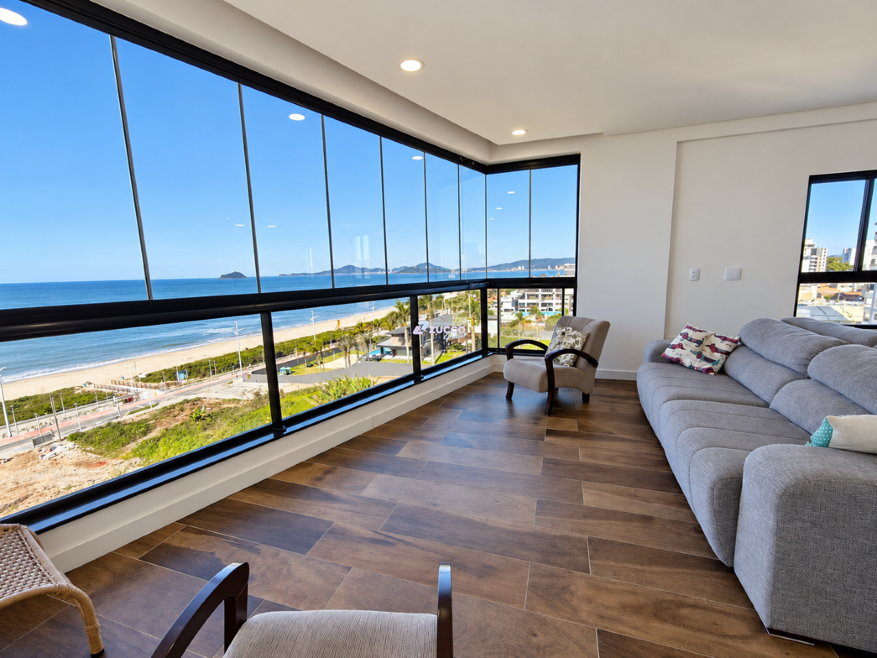 Apartamento à venda no Bairro Itacolomi: 