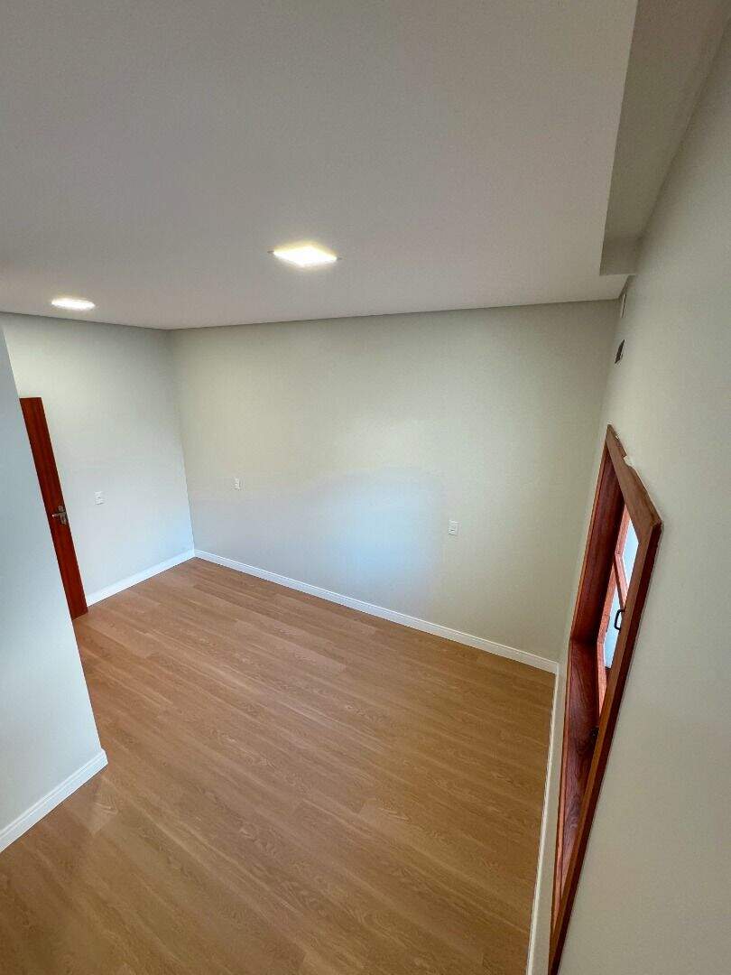 Casa para aluguel no Nova Brasília: 