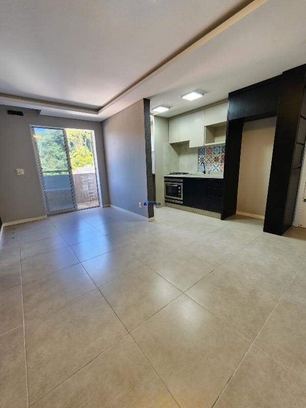 Apartamento à venda no Souza Cruz: 