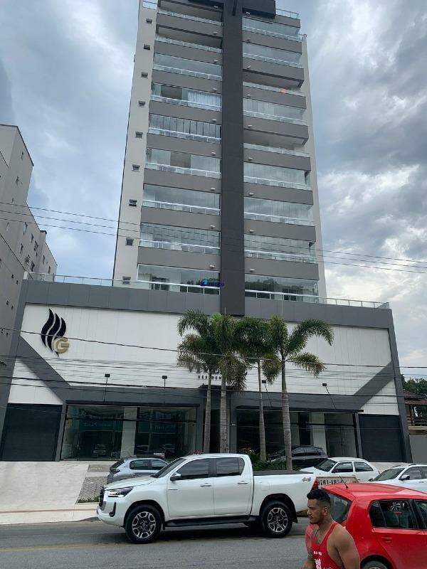 Apartamento à venda no Guarani: 