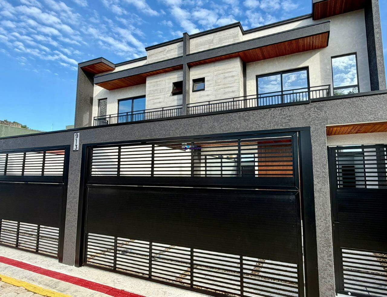 Casa à venda no Itajuba: 
