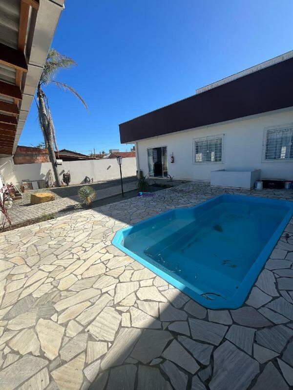 Casa à venda no Bairro São Cristóvão: 