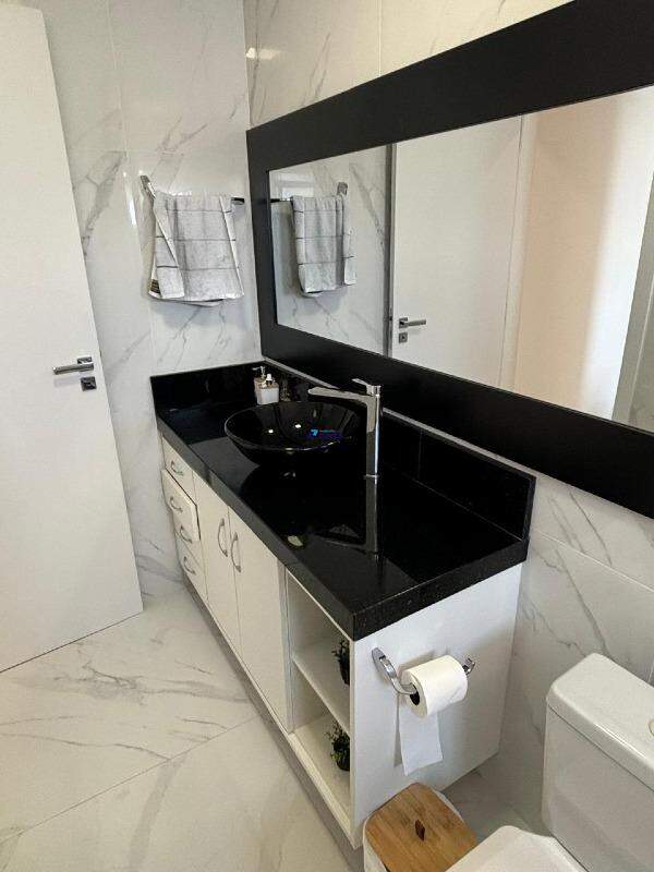 Apartamento à venda no Bairro Itacolomi: 