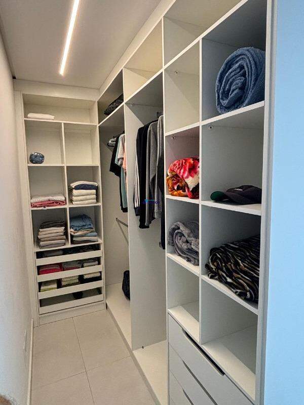 Apartamento à venda no Bairro Itacolomi: 