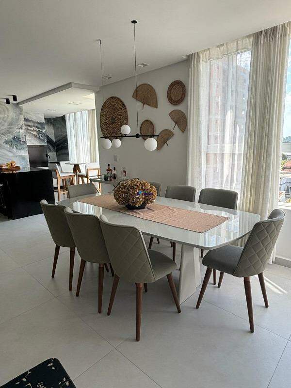 Apartamento à venda no Bairro Itacolomi: 