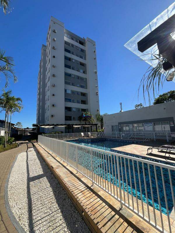 Apartamento à venda no Bairro Itacolomi: 
