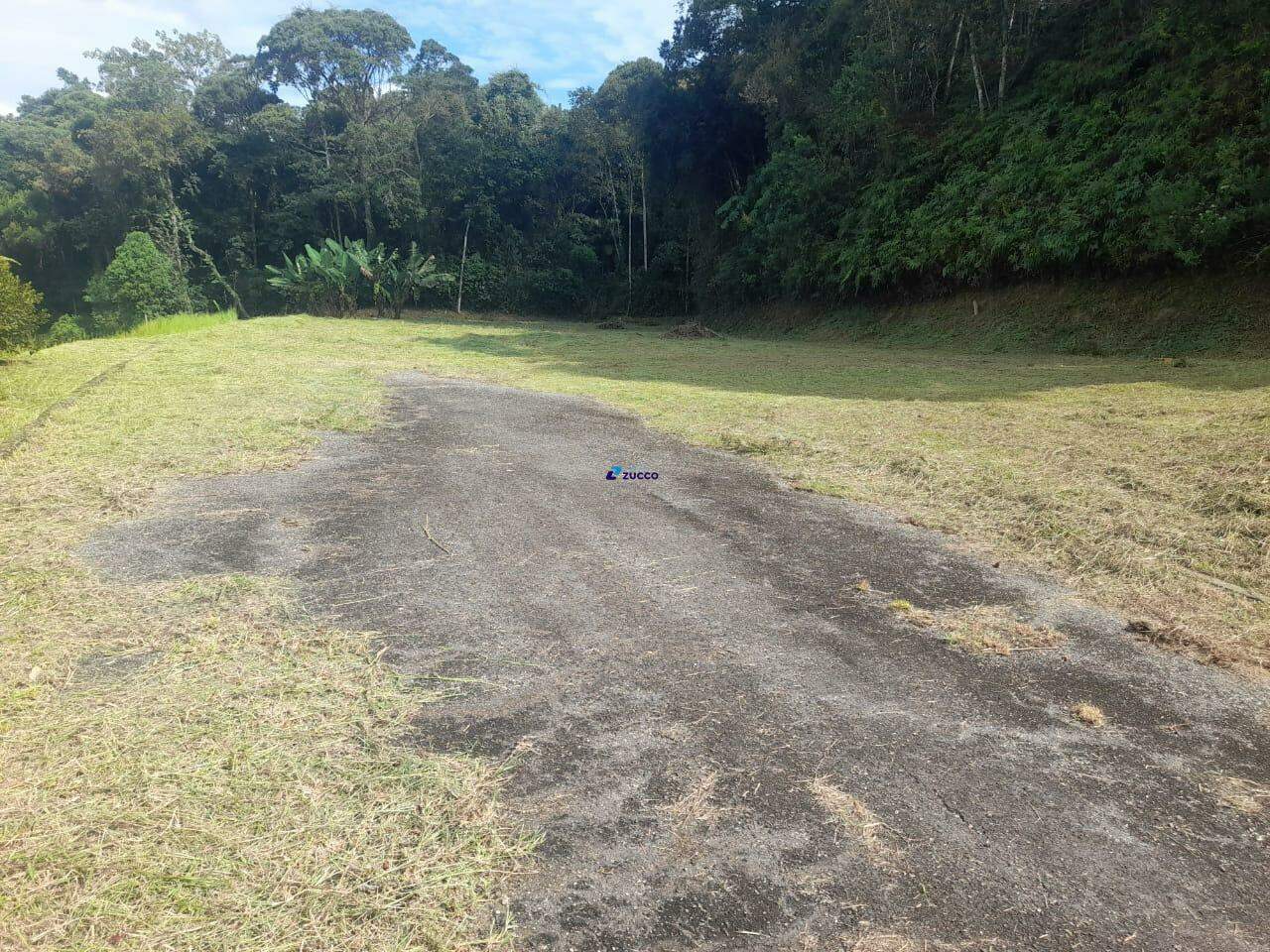 Terreno à venda no Centro II: 