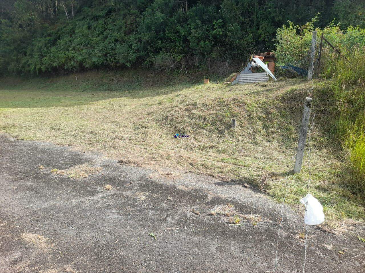 Terreno à venda no Centro II: 