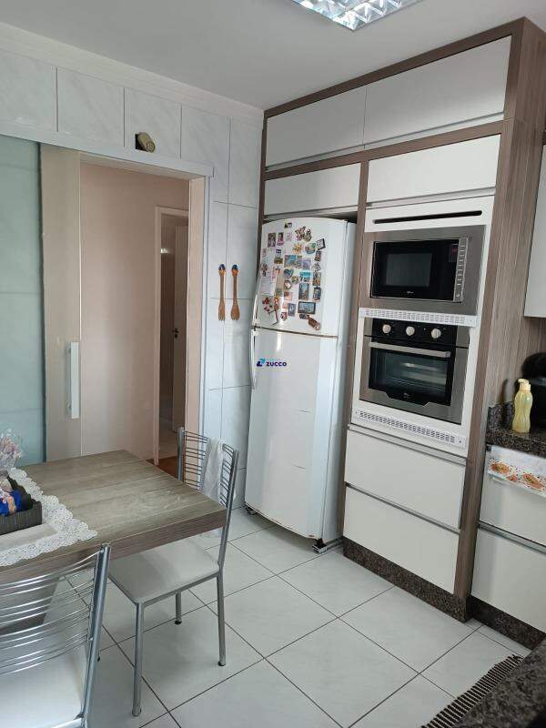 Apartamento à venda no São Luiz: 