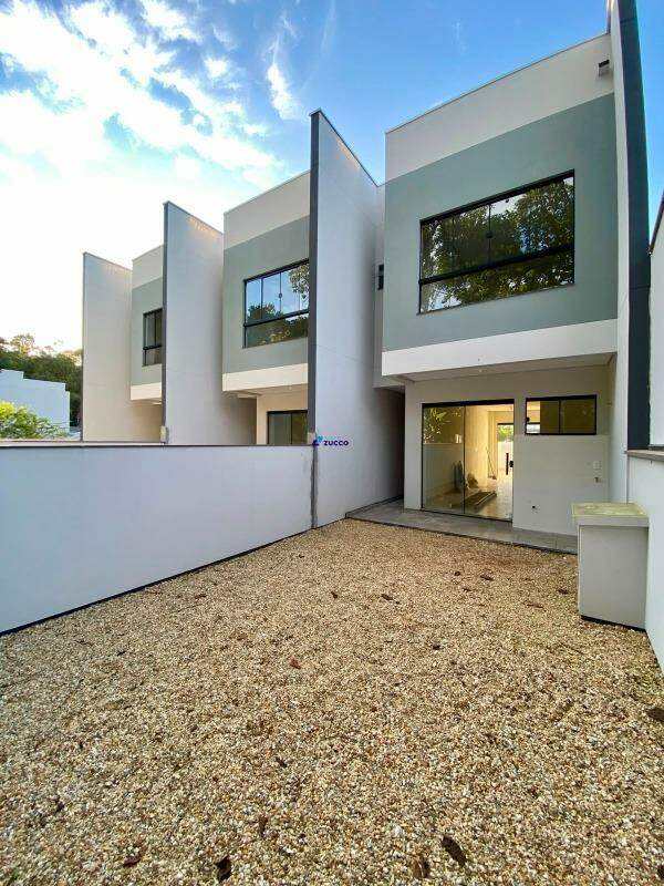 Casa à venda no Souza Cruz: 