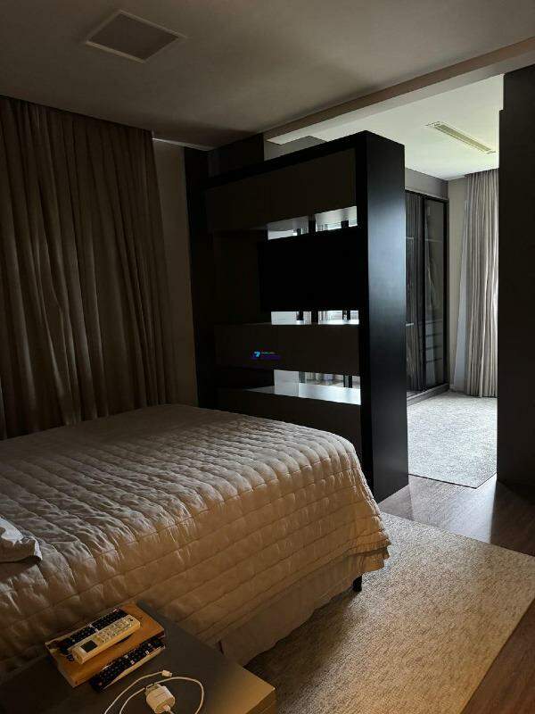 Apartamento à venda no Centro I: 