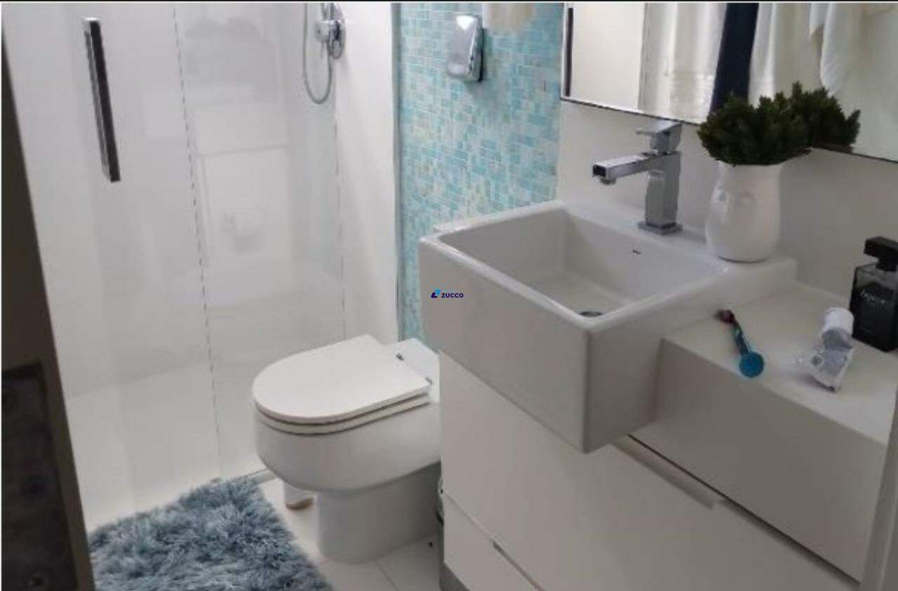 Apartamento à venda no Centro II: 