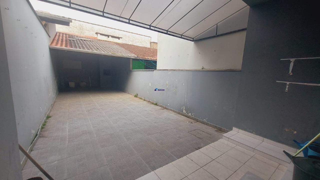Sobrado à venda no Jardim Maluche: 