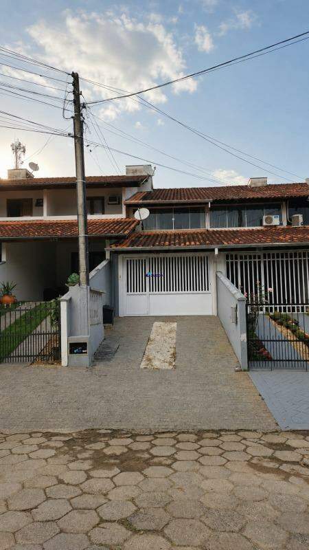 Sobrado à venda no Jardim Maluche: 