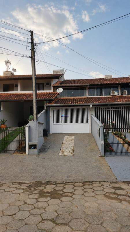 Sobrado à venda no Jardim Maluche: 